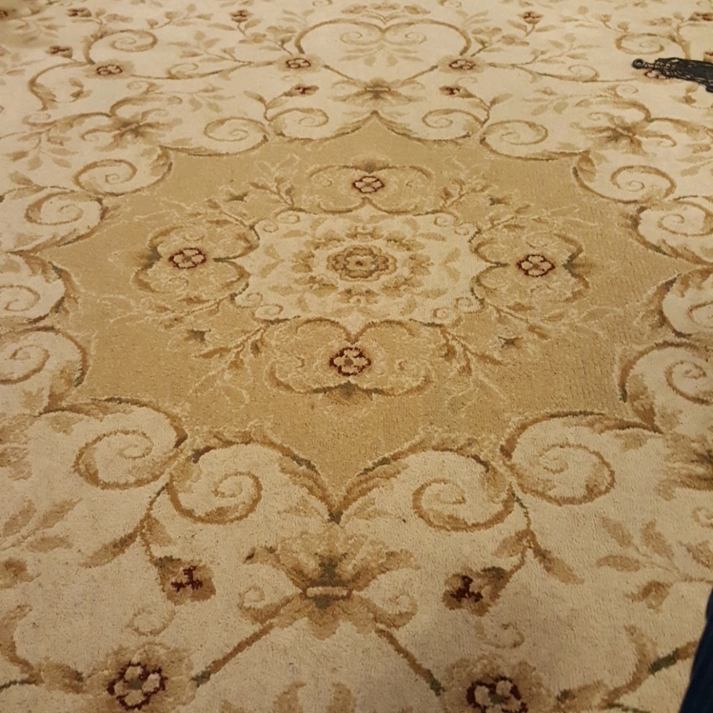 Meet your Posher, Caitlynn